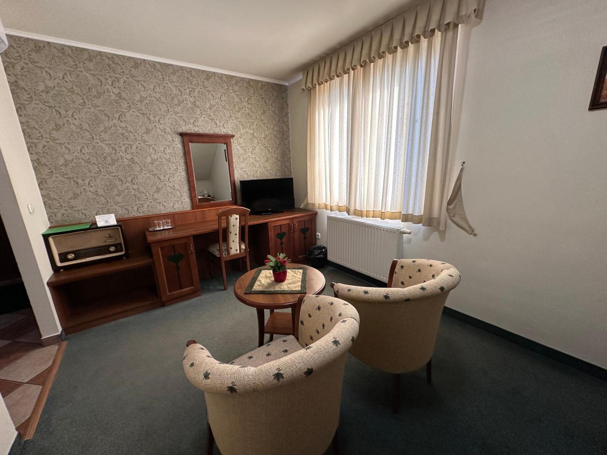 Fulopszallas Kigyosi Csarda & Panzio B&B 외부 사진